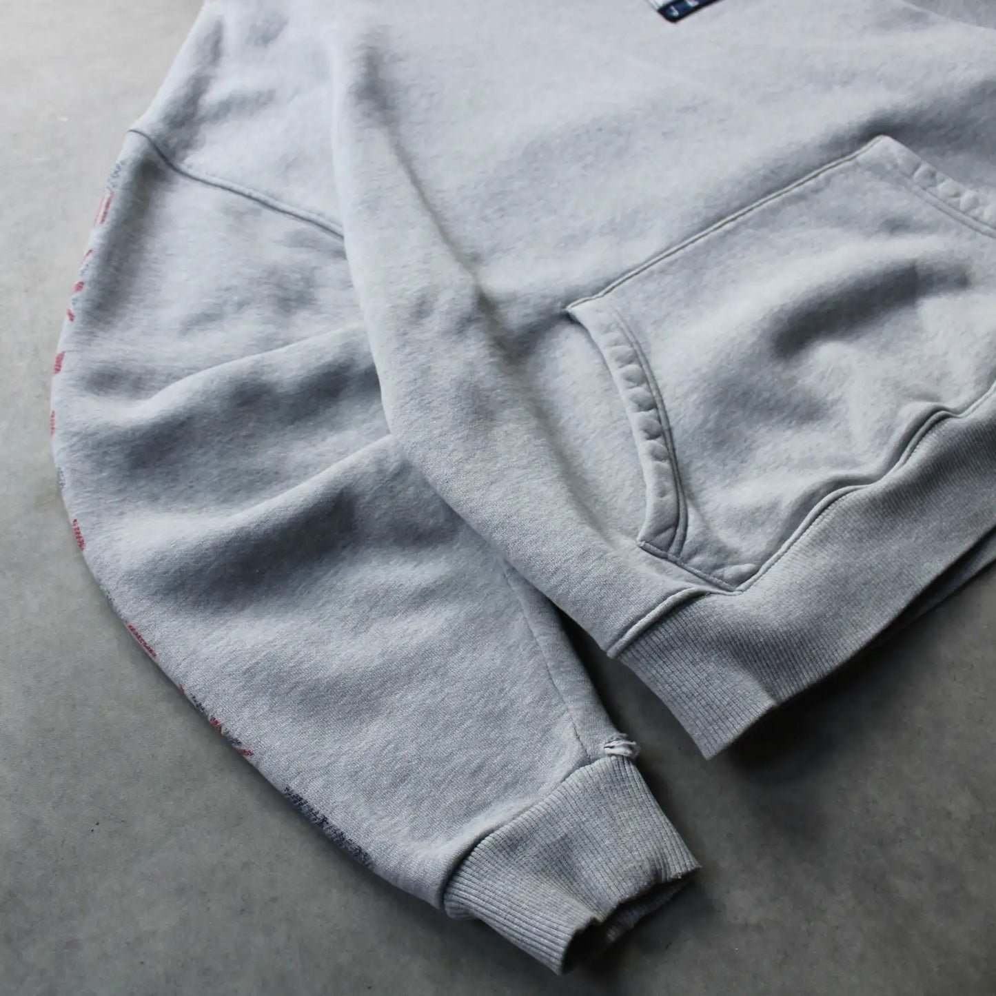 Tommy Jeans Flag Logo Hoodie – Grey (Man-M, Flawed)