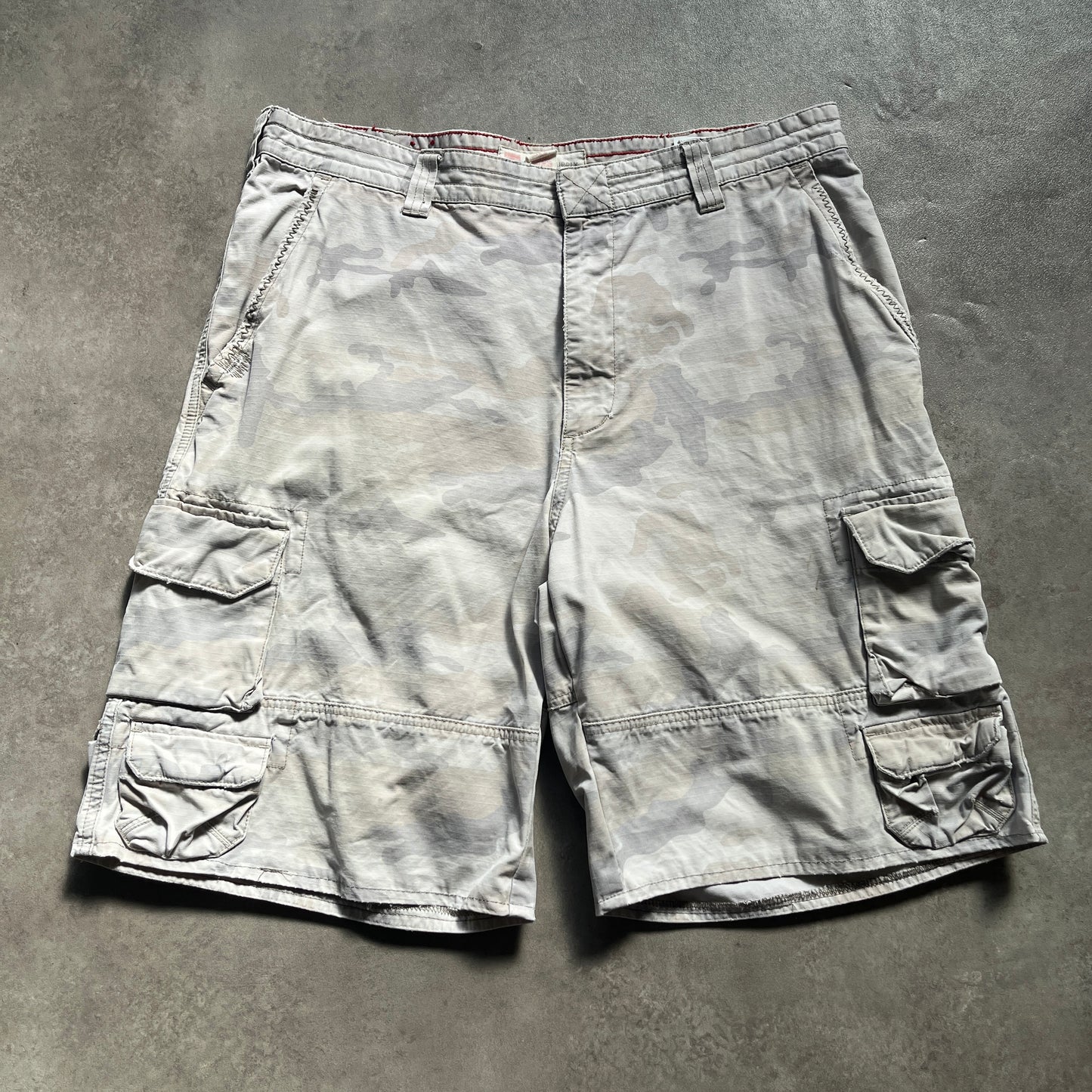 Cargo Supply Grey Camo Cargo Shorts W38