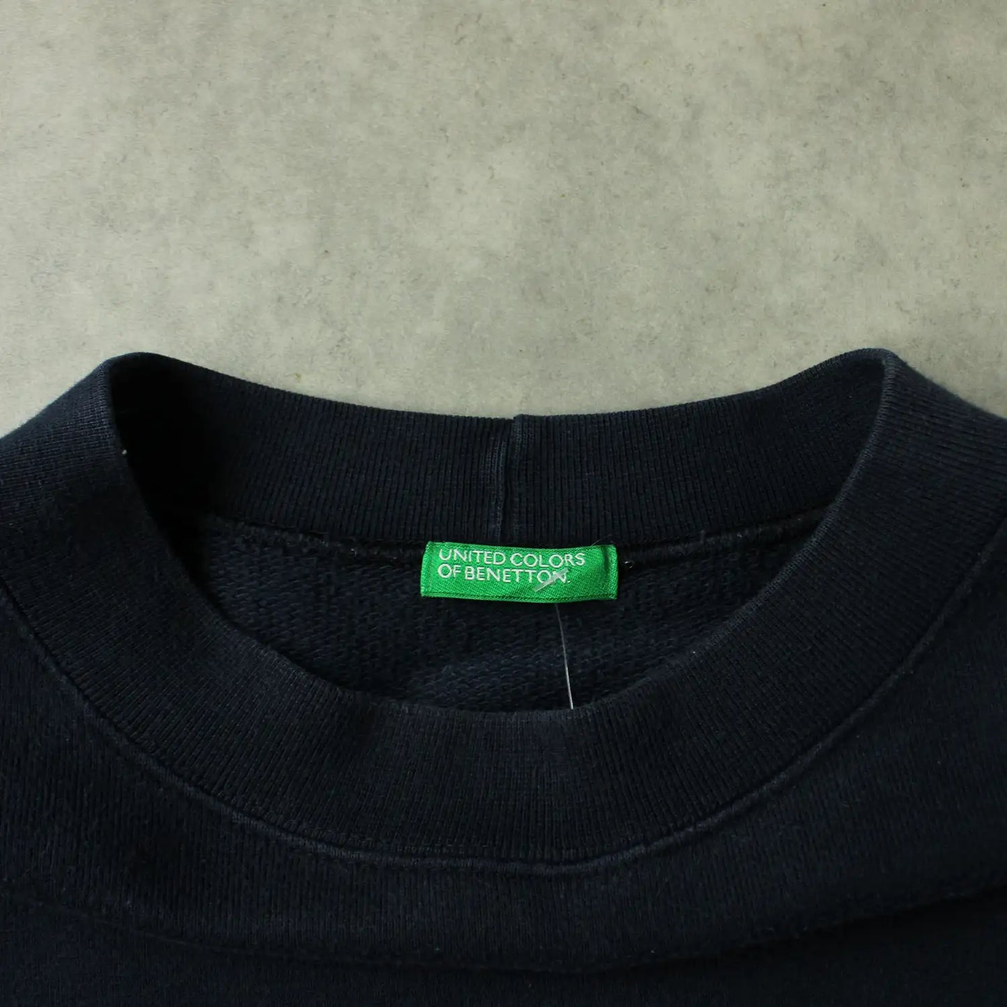 United Colors of Benetton Embroidered Crewneck – Black (Man-XL)