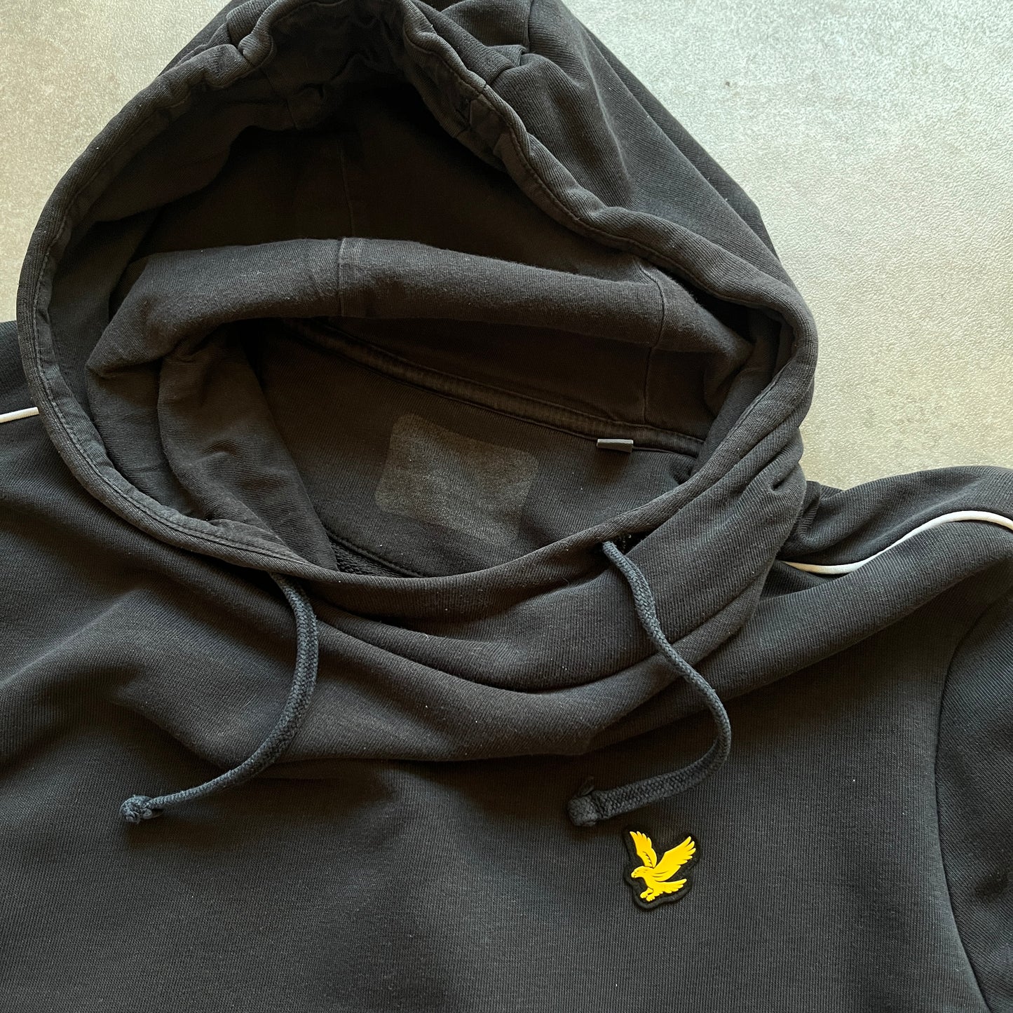 Lyle & Scott Black Hoodie L