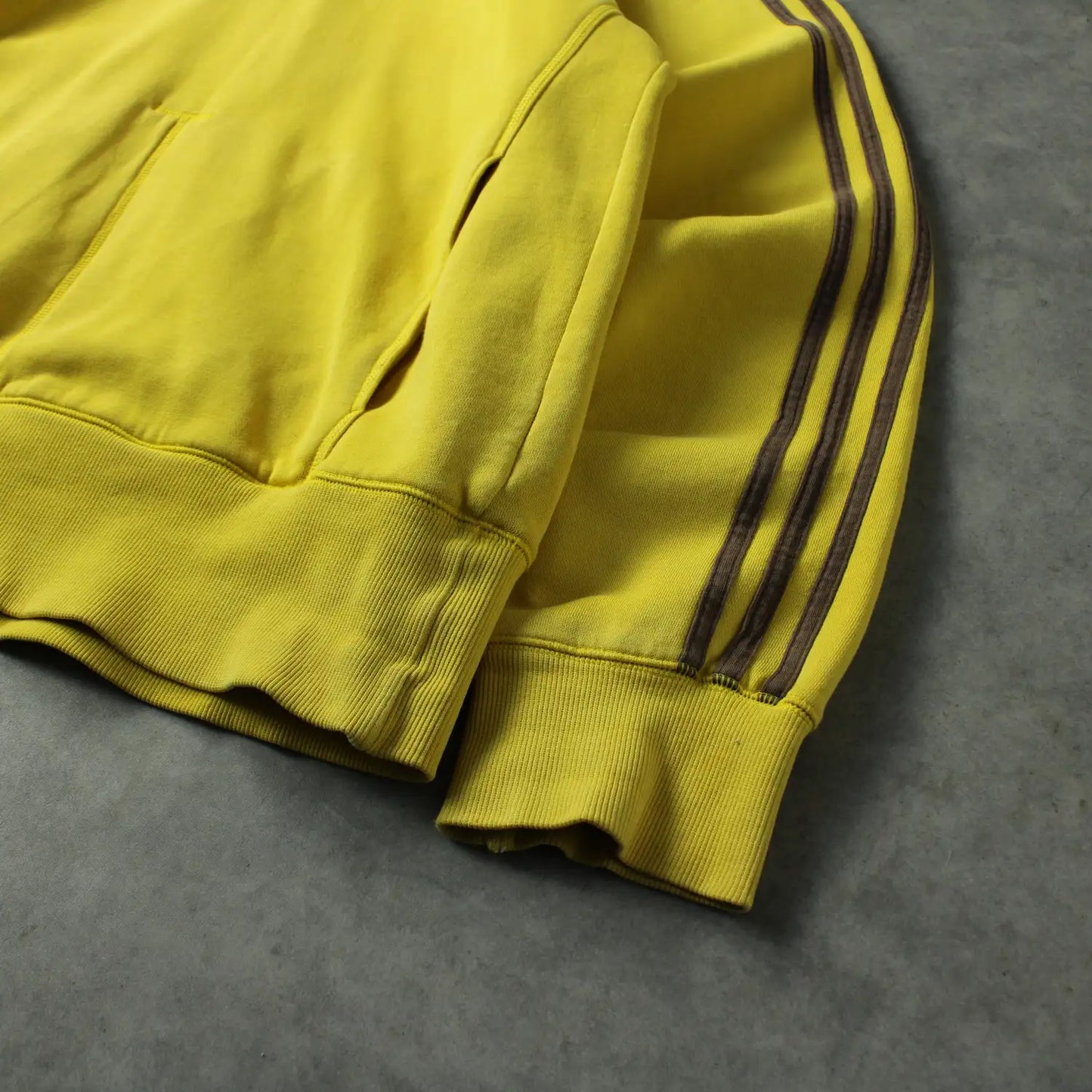 Adidas Embrioed Back Hoodie - Yellow (Man-L)