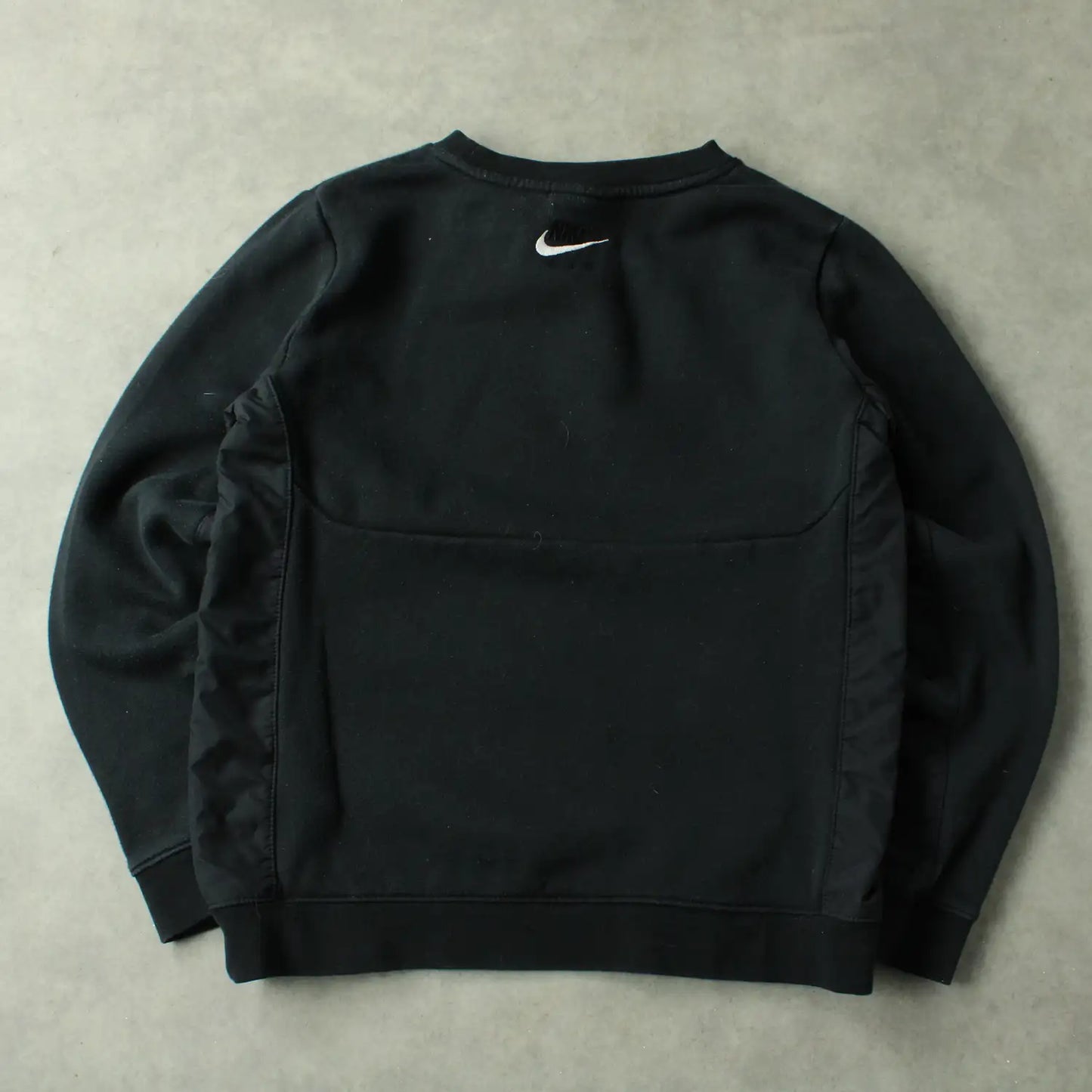 Nike Printed Sweatshirt – Black (Teen-147 cm)