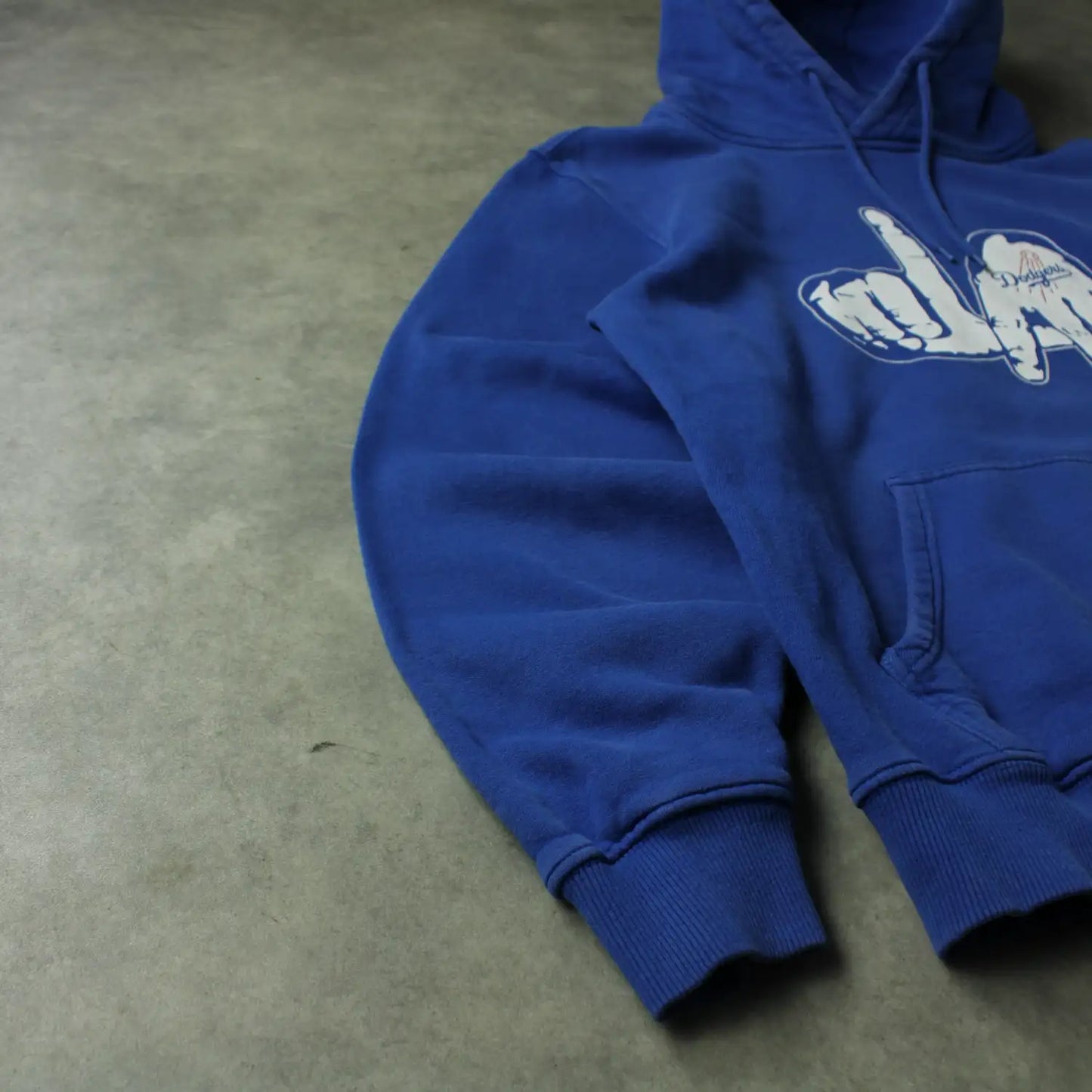 Genuine Merchandise Los Angeles Dodgers Graphic Hoodie – Blue (Man-L)