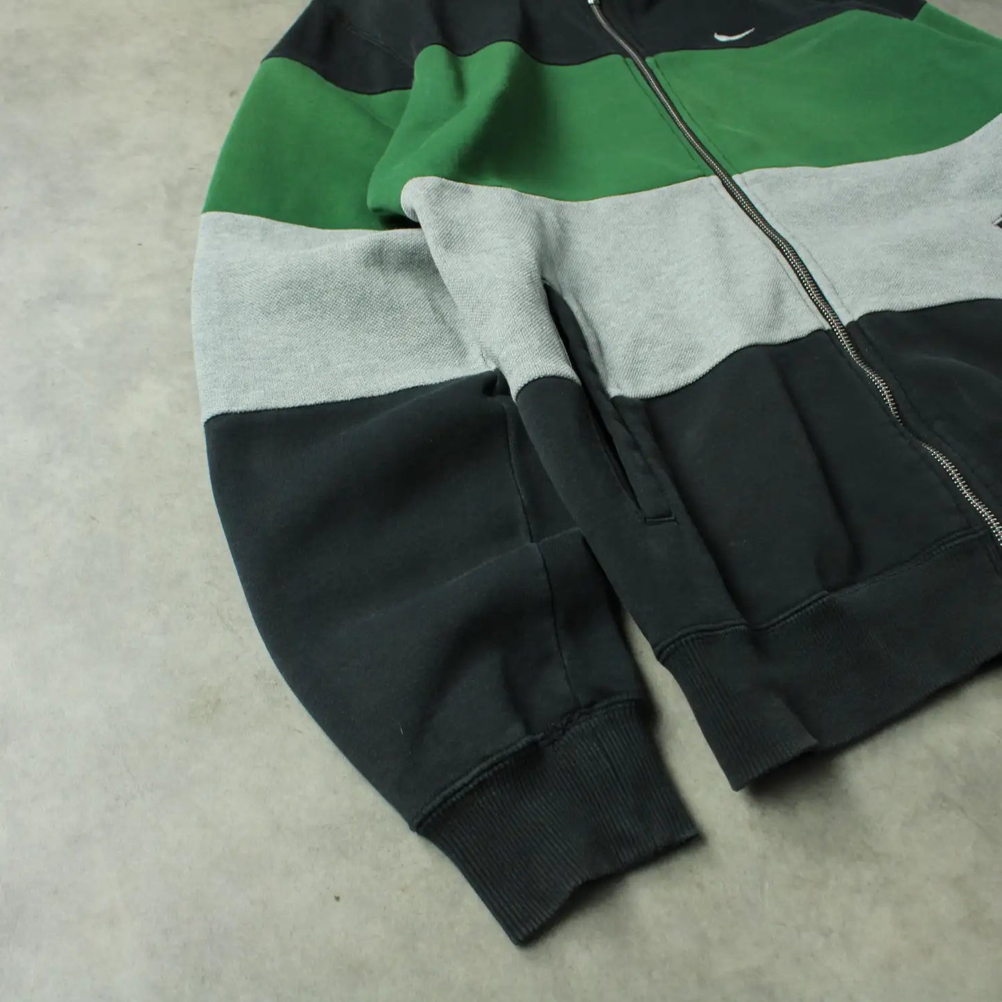 Nike Zip-Up Hoodie – Black / Grey / Green (Man-M)