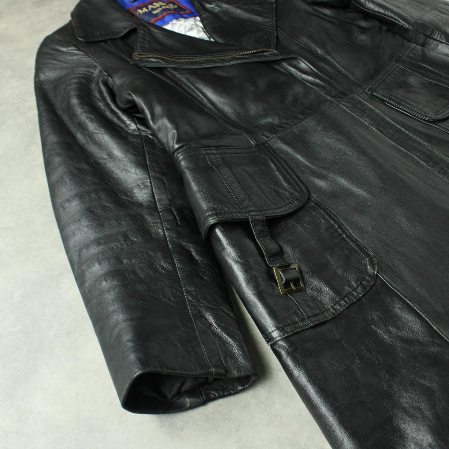 Massel Melpolo Long Leather Coat with Belted Pockets – Black (Woman-XL)