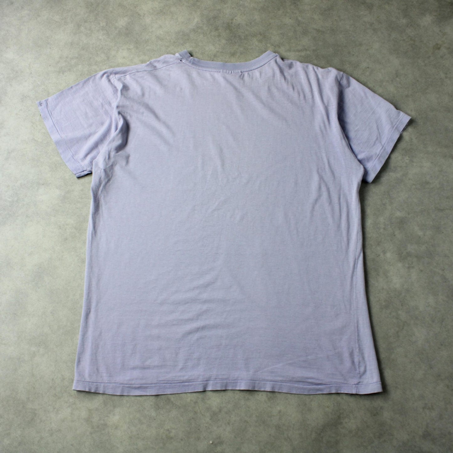 3K Vintage Graphic Print T-Shirt – Light Purple (Man-M)