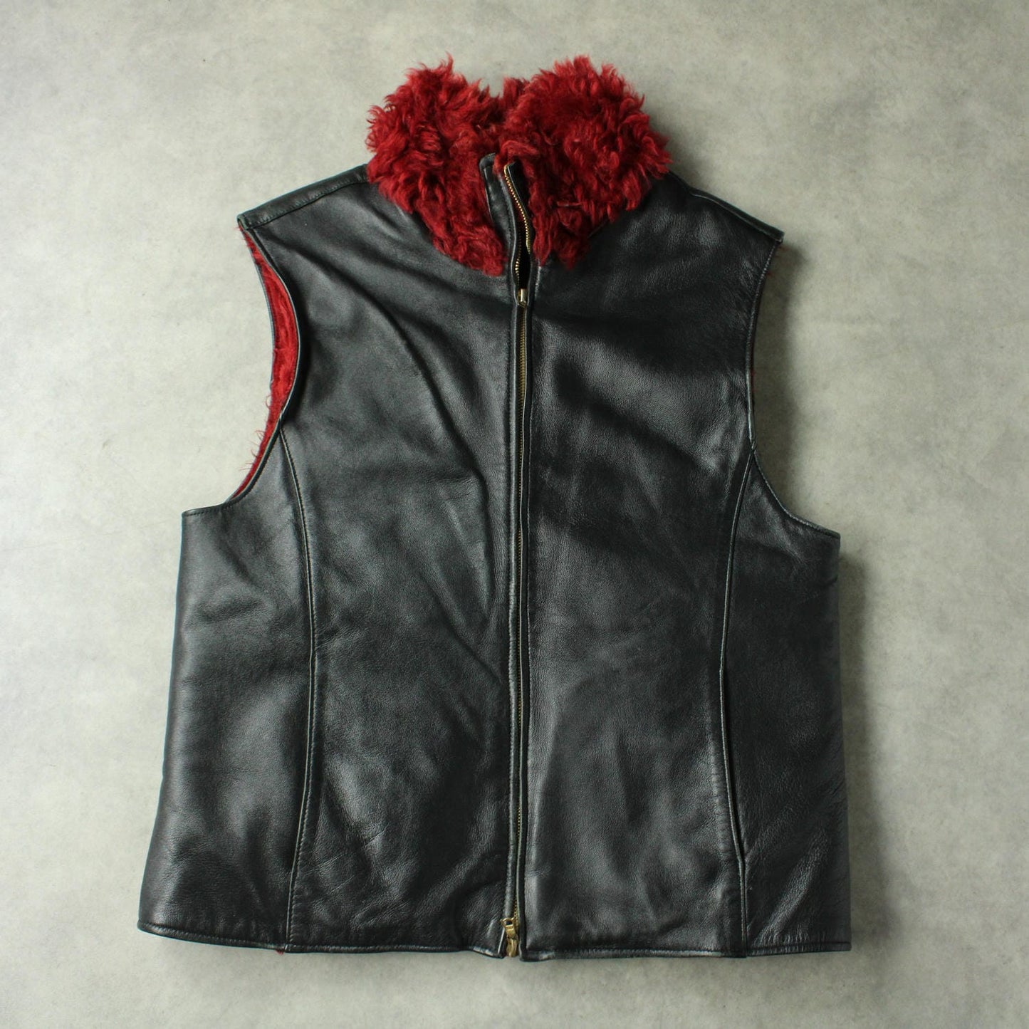 Vintage Leather Vest with Shearling Collar – Black & Red (Woman-L)