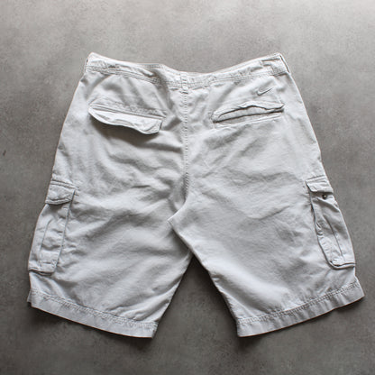 Nike Cargo Shorts (Man-W34)