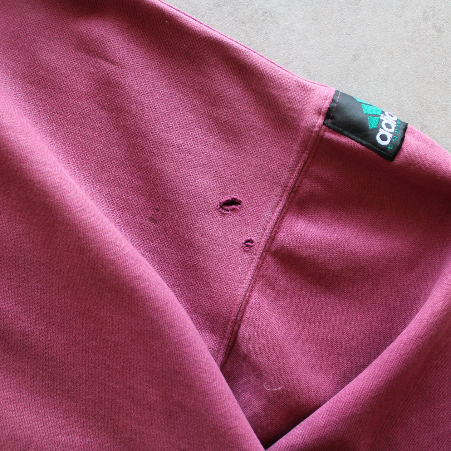 Adidas Equipment Vintage Crewneck Sweater (Man-XL) [DISTRESSED]